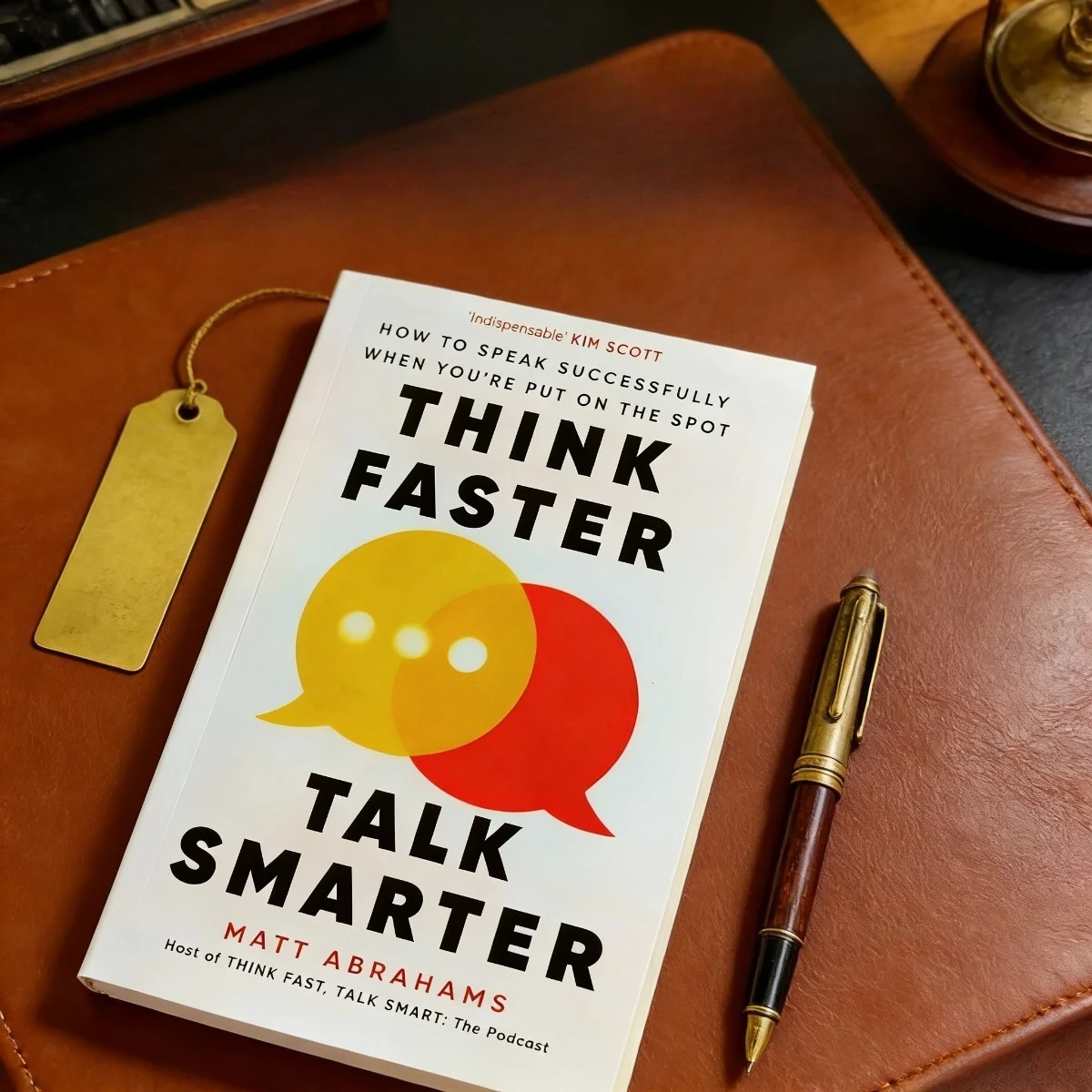 

Думайте быстрее, говорите умнее, по мнению Мэтта Абрахамса | Как успешно общаться, когда вас выставляют в центре внимания: книга по коммуникации