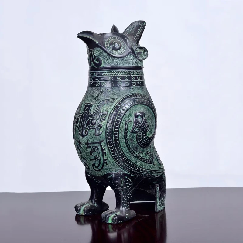 Elaborate Chinese Collectible Decorated Archaistic Handwork Bronze Owl Statue/Woman good Owl/bird/gift decoration craft gift