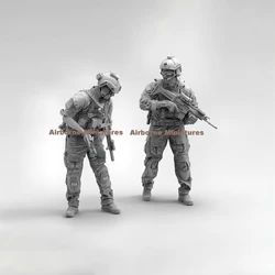 1/16 Resin Model Figure Kits GK , Two People，Military Theme，Unassembled And Unpainted,404L