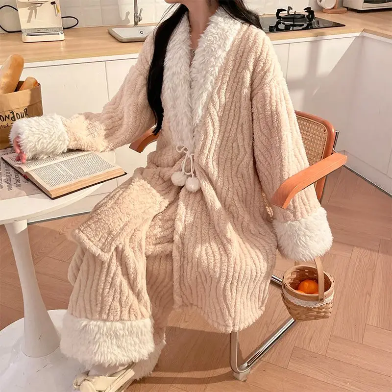 

Женские пижамы из кораллового флиса, фланелевая одежда для сна, утепленный комплект из двух предметов, серый, длинный стиль, большие размеры, сохраняет тепло, премиум-карта