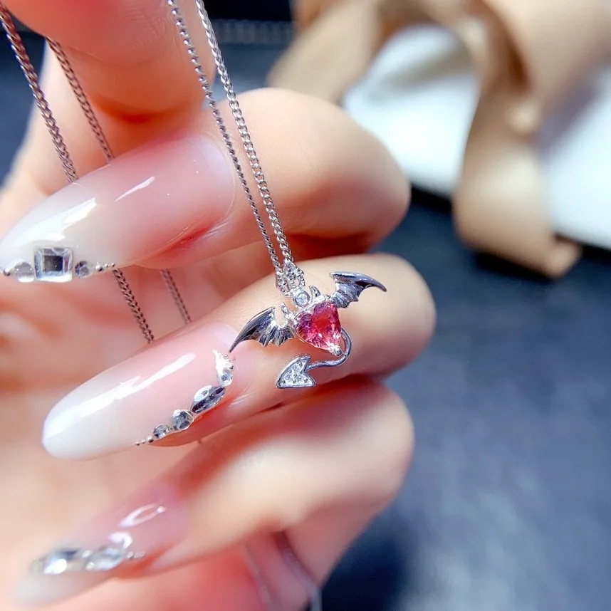 

Fashion Gemstone Silver Pendant for Party 5mm*5mm Natural Tourmaline Necklace Pendant Solid 925 Silver Heart Cut Jewelry