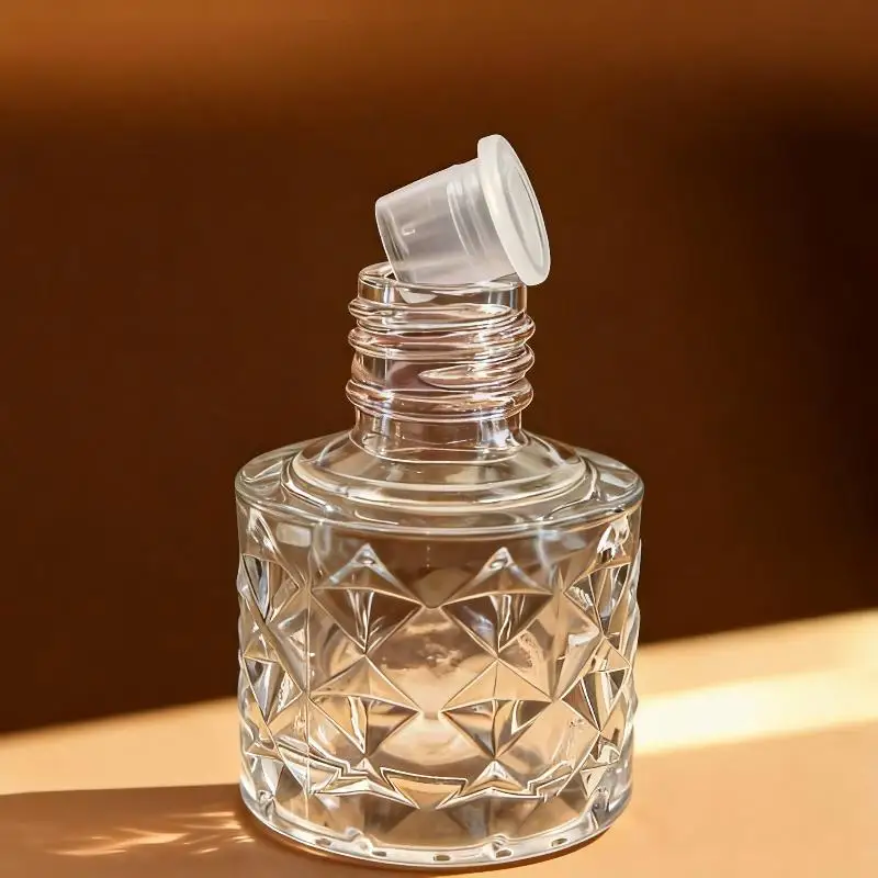 Car Perfume Bottle 1Pcs Essential Oil Diffuser Hanging Air Purifier Ornament for Car Mirror and Home Fragrance Decor