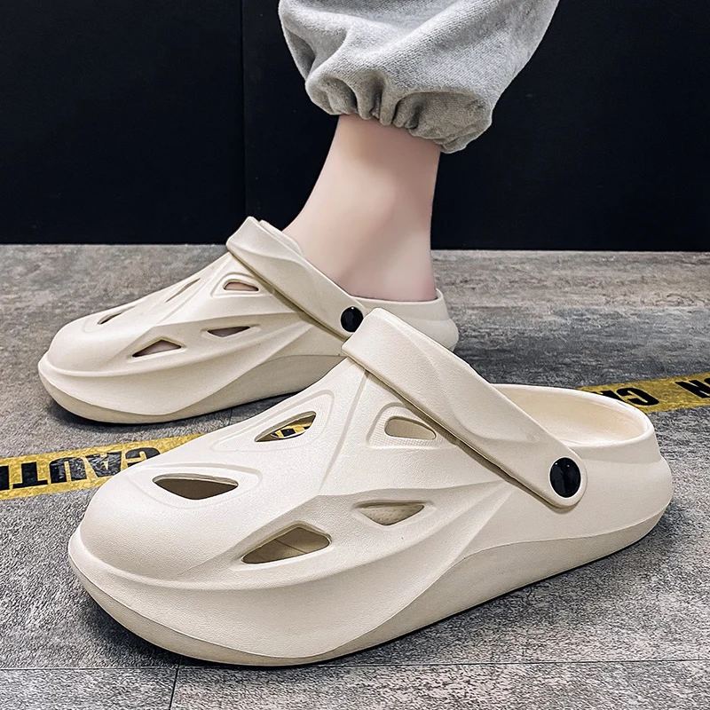 

Men's 2025 New Summer Sandals, Lightweight, Casual, Versatile, Wear-Resistant Beach Shoes for Outer Wear