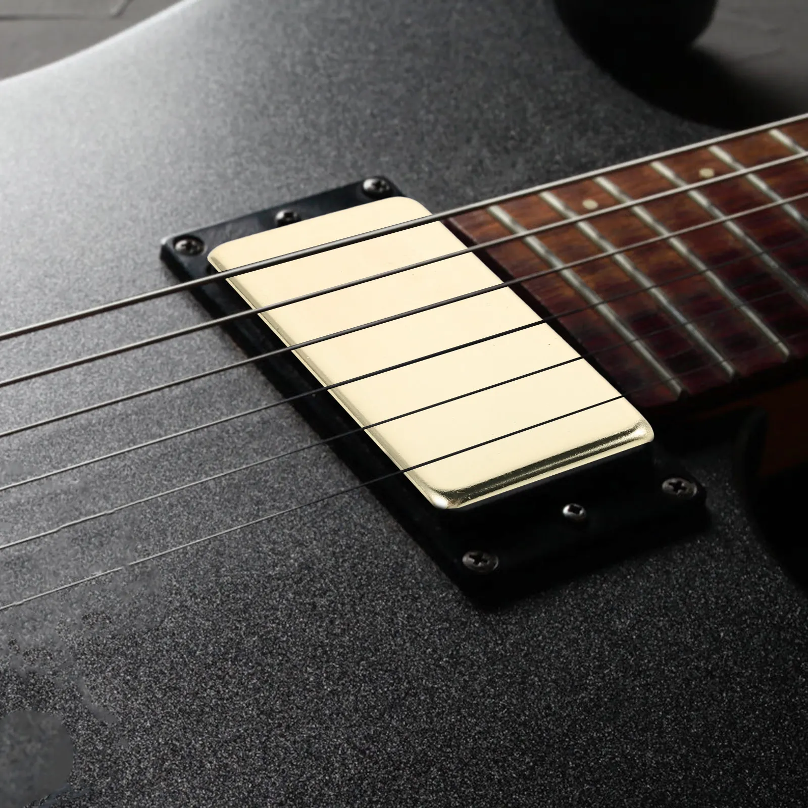 2Pcs Humbucker Pickup Cover Full Enclosure Metal Frame for Electric Guitar Enhanced Signal Clarity Noise Reduction