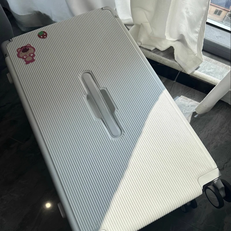 

High-end luggage trolley case pc aluminum frame strong and durable thickened silent wheel travel case