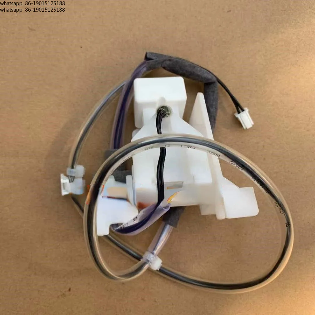 

Подходит для поплавкового выключателя потолочной машины для кондиционирования воздуха 3P423419-1 FZFP100LV FZFP125LV