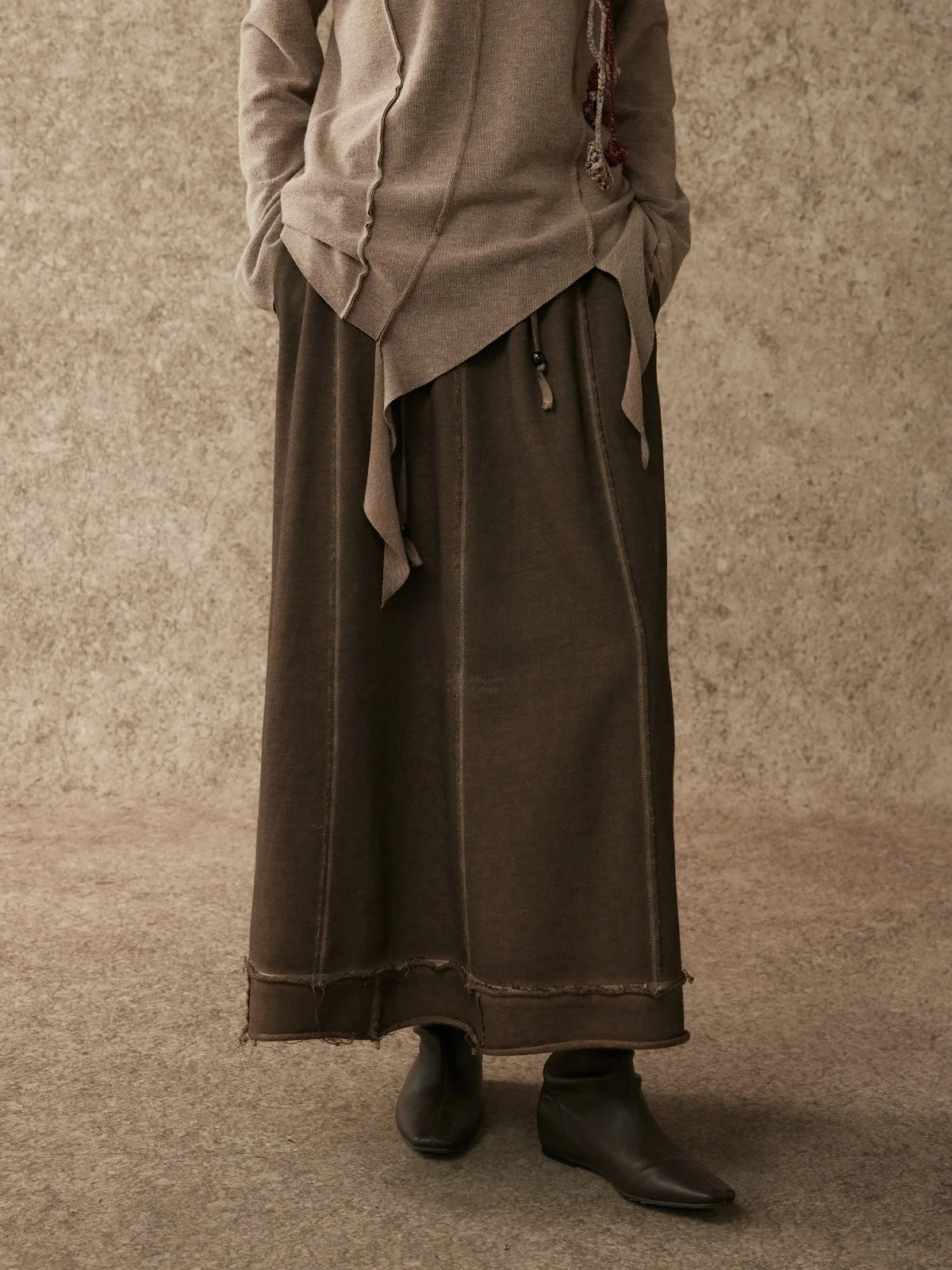 

Юбка Alpa Lew F Skirt в стиле пэчворк, яркая, из хлопка, окрашенного растительными красителями, А-силуэт, для женщин среднего возраста, модная, весенняя коллекция