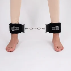 Chain Plug-in Feet Standing Magnetron Restraint Strap For Female Psychiatric Patient To Avoid Excrement While Going To Toilet