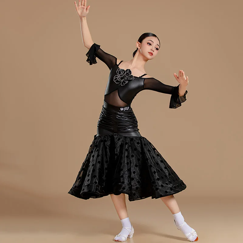 Kinder Mädchen Spaghettiträger Mesh Bodysuit und lange Swing-Röcke Übungssets Kinder Ballsaal Professionelle Tanzkostüme