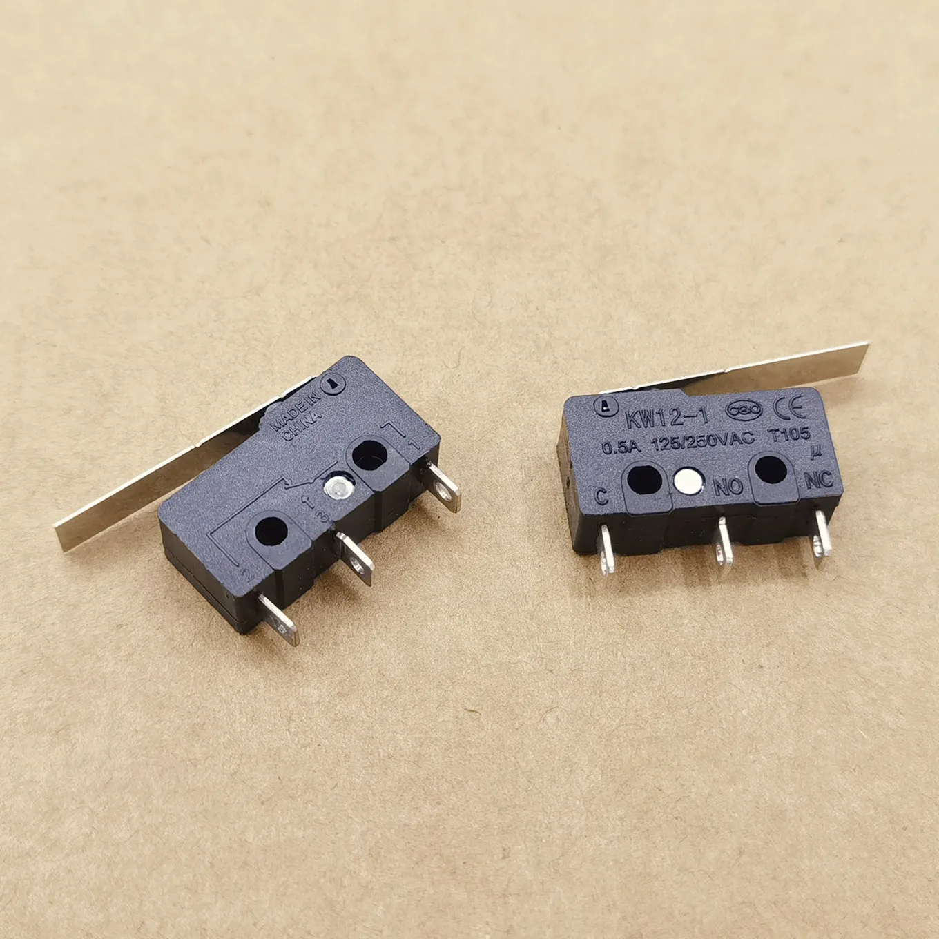 Original New 100% Ultra Sensitive Small Micro Switch KW12-1 With Handle 0.5A 125/250VAC T105 25T85