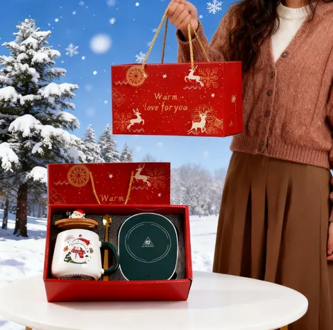 Nouveau cadeau de noël chaud nouvel an ensemble: tasses à Thermostat tasse bonhomme de neige couvercle de tasse en céramique avec cuillère tasses tasses à café pour la maison ou le bureau