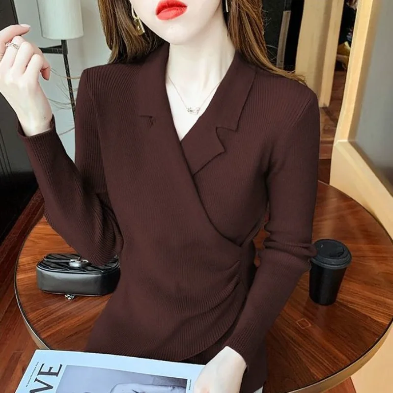 

Knitted Women's Autumn and Winter New Retro High-end Slim V-neck Base Sweater