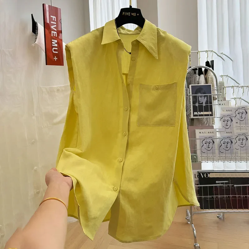 

Женская свободная блузка без рукавов с пуговицами, отложным воротником и нагрудным карманом