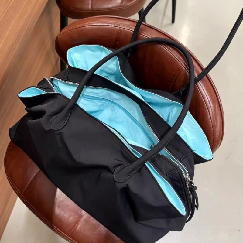 2026 New Minimalist Vintage Nylon Large-capacity Multi-compartment Tote Bag, Single-shoulder Practical Handbag Commuting Handbag