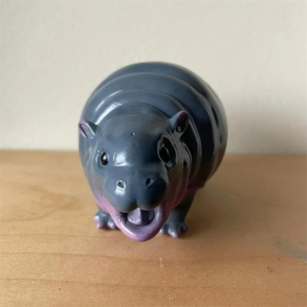 Bouncy Pork Hippo Resin Figurine Pygmy Kawaii Hippopotamus Ornaments Moo Deng Toy Home Decoration Resin Statue for Christmas