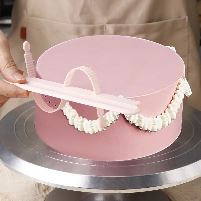 1pcs Cake Arc-shaped Piping Assistant Arc-shaped Lace Border Decoration Piping Marking Sugar Flipping Baking Tool