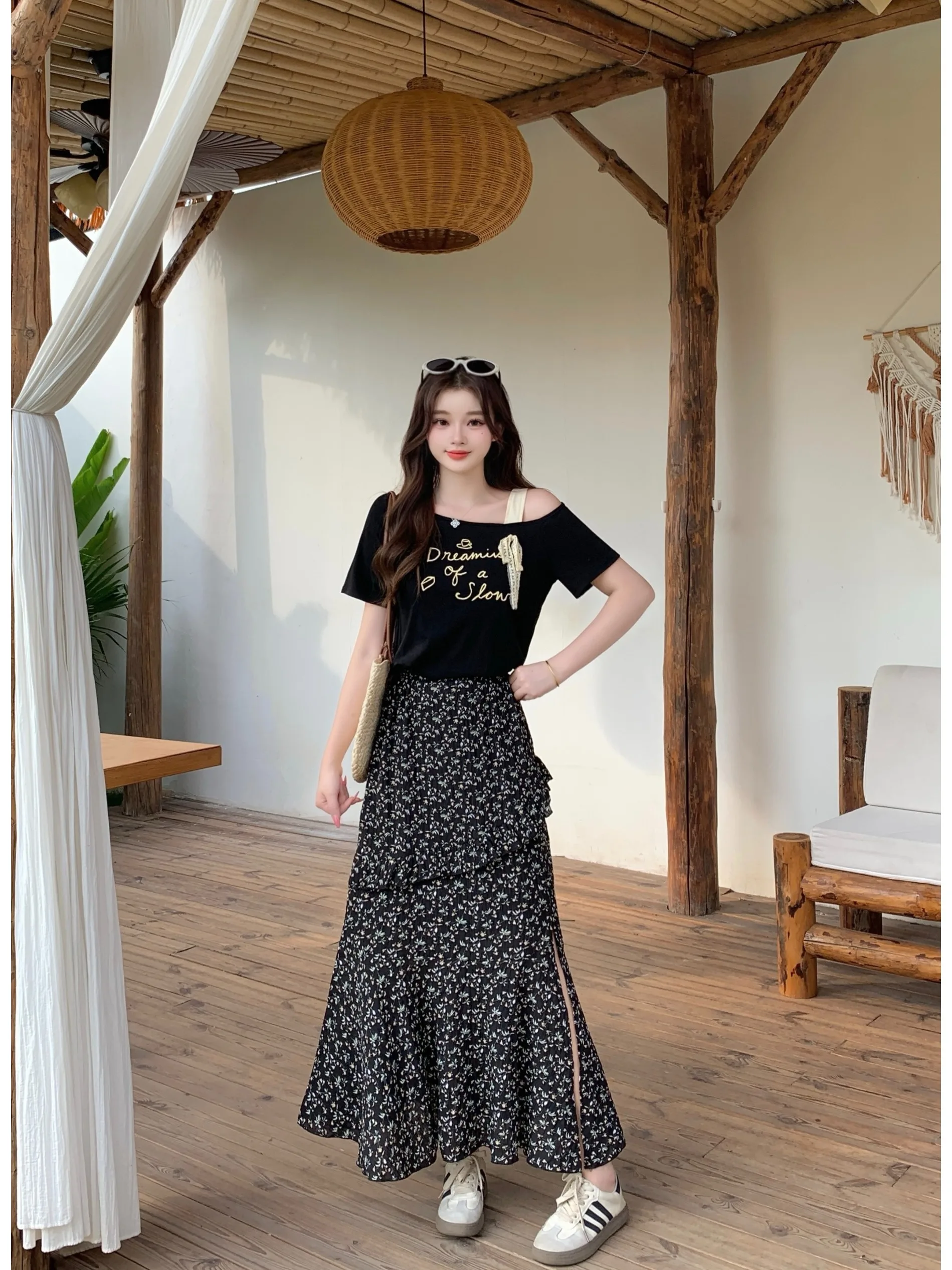 

plus Size Women's Fashion Summer Dress Waist Cinched Split Printed A-Line Midi Dress Skin Concealing Shoulder Bared for Casua...