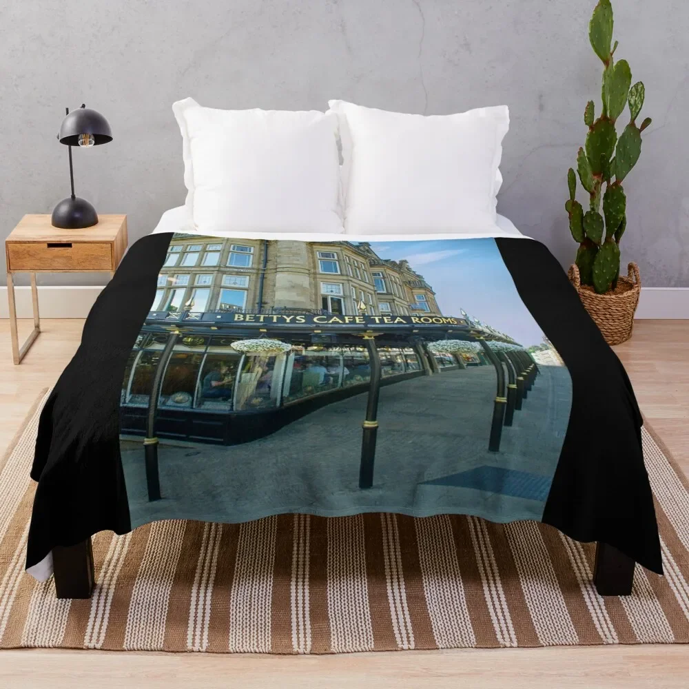 

Bettys Of Harrogate Throw Blanket Cute Plaid Tourist Heavy Blankets