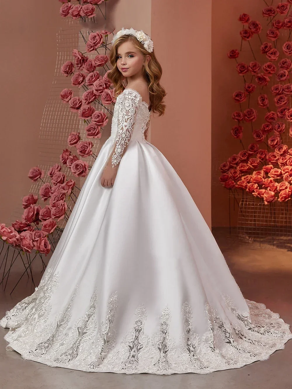 

White Lace Satin Flower Girl Dresses Applique Off Shoulder Puffy Elegant Kids Wedding Party Dress Birthday Evening Ball Gown