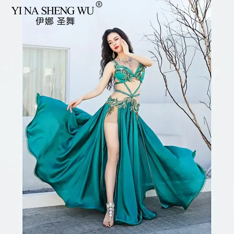 Egipski strój do tańca brzucha dla kobiet Profesjonalny strój do występów Luksusowa satynowa spódnica z podwójnym rozcięciem na pokaz konkursowy