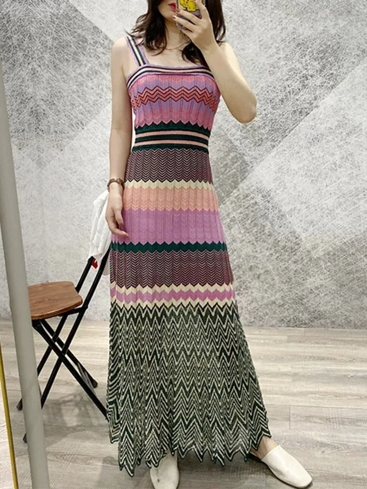 Temperament and elegant resort style women's dress 2024 autumn new color collision striped wave edge knitted dresses