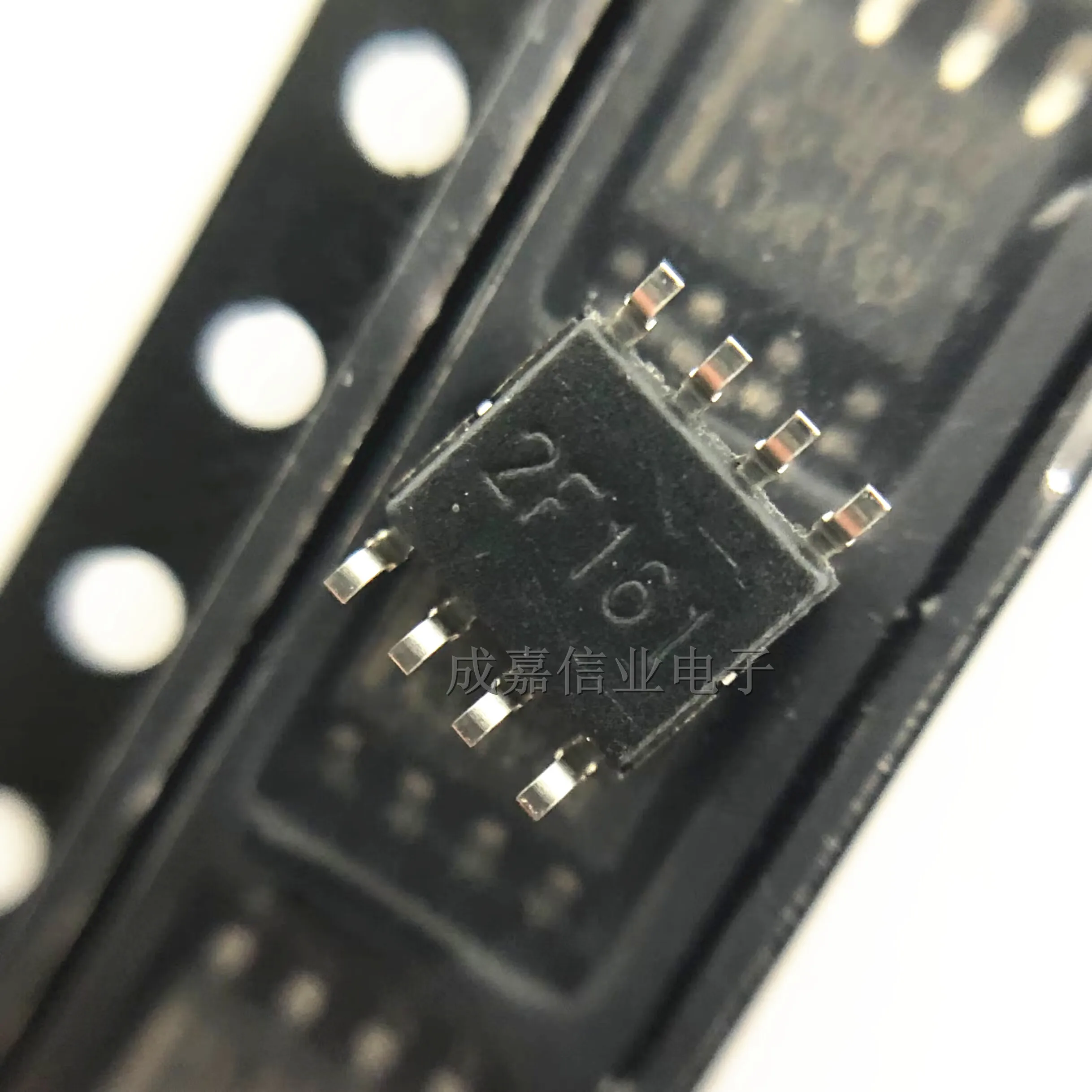 10pcs/Lot TL082QDRQ1 SOP-8 MARKING;TL082Q Operational Amplifiers - Op Amps JFET-Inp Op Amp Operating Temperature:- 40 C -+ 125 C