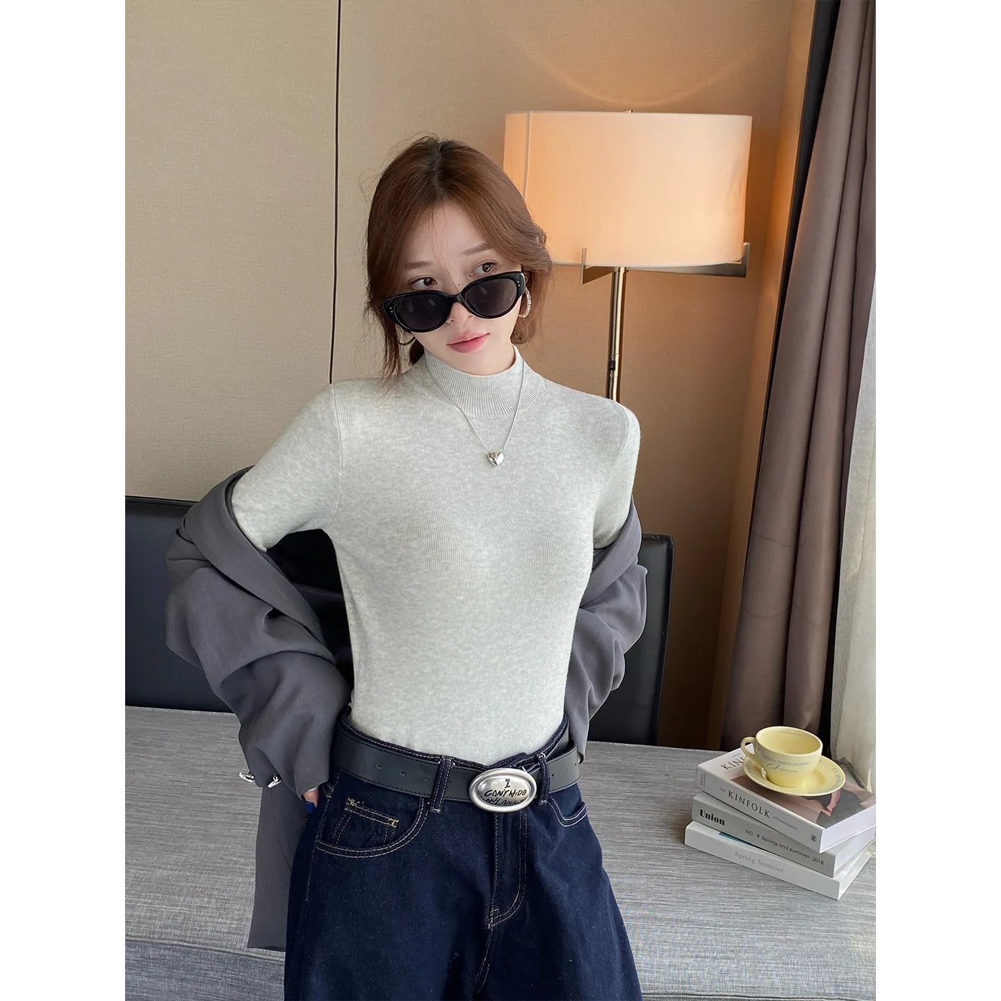 محبوك سترة المرأة البلوفرات الجديدة طويلة الأكمام وهمية الرقبة الأسود متماسكة سترة البلوز المرأة بلايز البلوزات Sueters De Mujer Q973