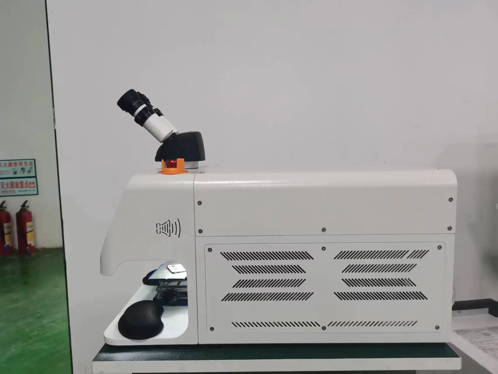200w Spot Laser Welding Machine Jewelry Portable Table Laser Soldering Welding Machine