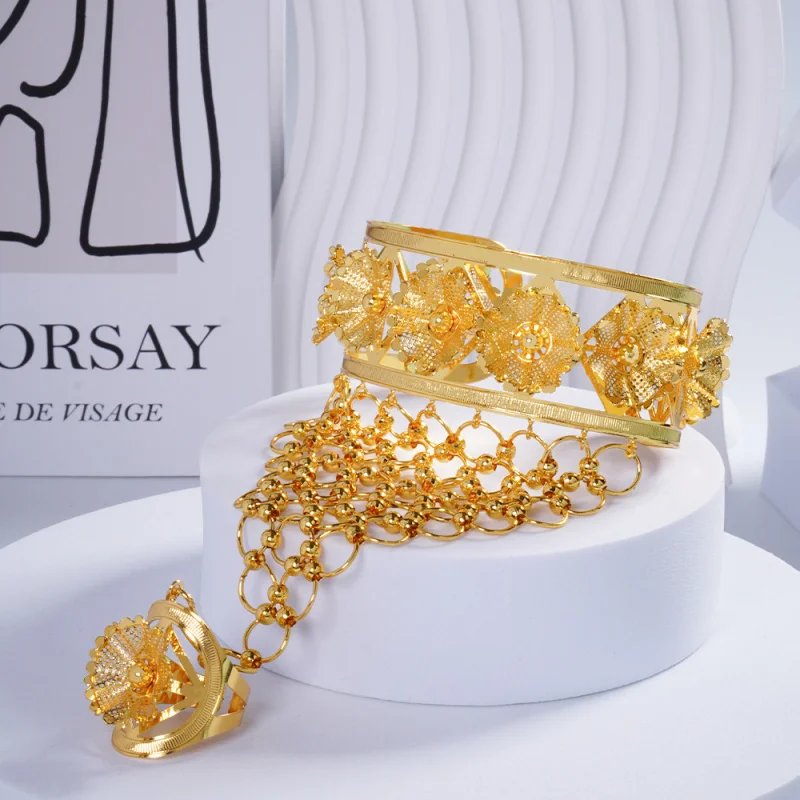 

Middle Eastern Bride Wedding Hollow Flower Bracelet and Ring Set