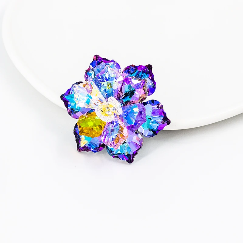 Colorful gradient glass crystal flower brooch