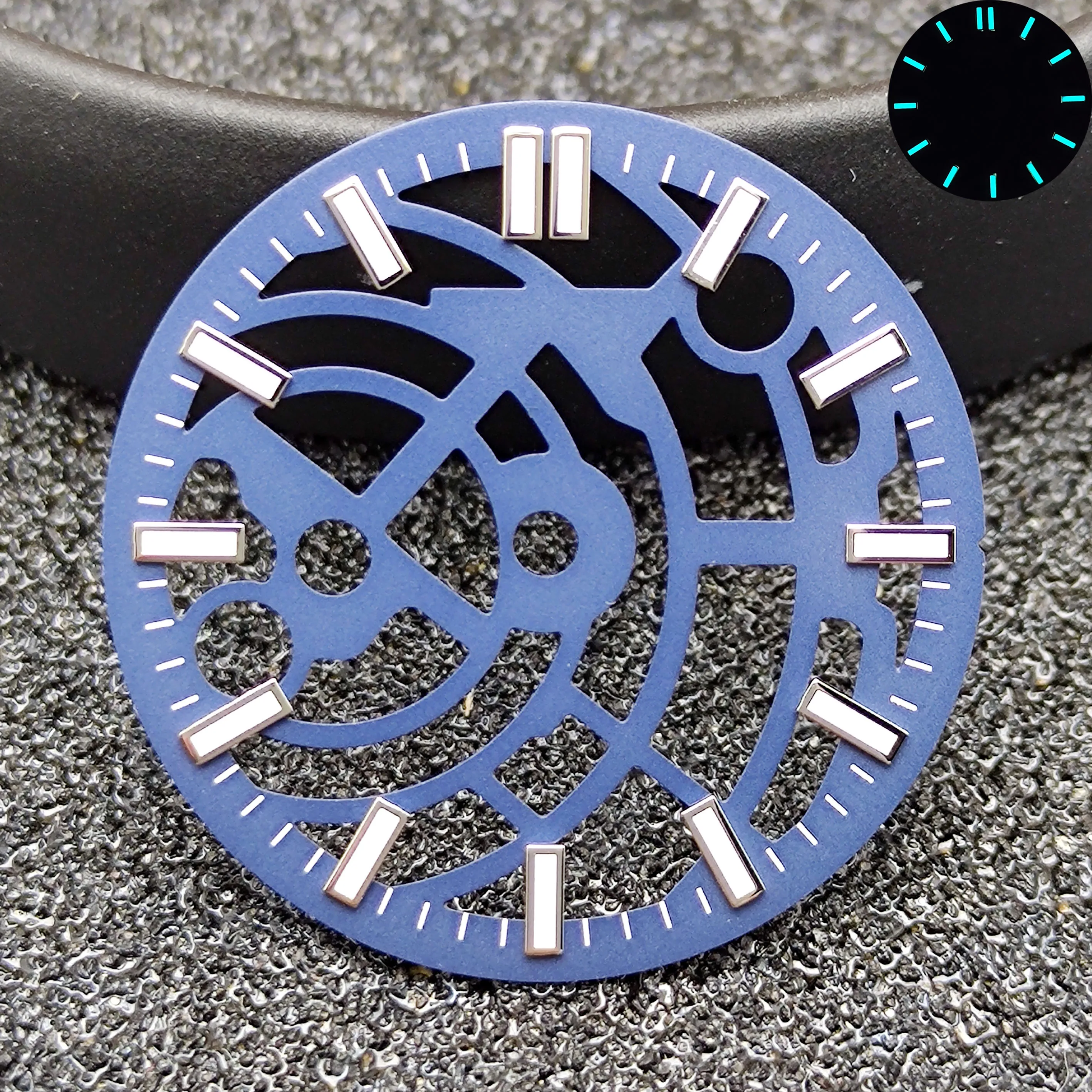 NH70NH72 무브먼트 C3 야광 시계 다이얼에 적합한 블랙 할로우 다이얼, 28.5mm