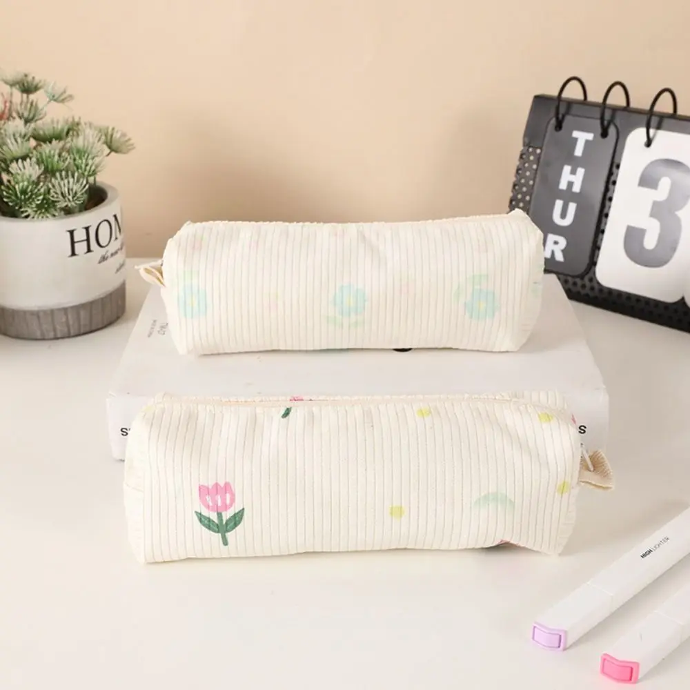 Portable Japanese And Korean Style Pen Storage Bag Large Capacity Pencil Bag Pen Organizer Floral Ins Pen Pouch Student