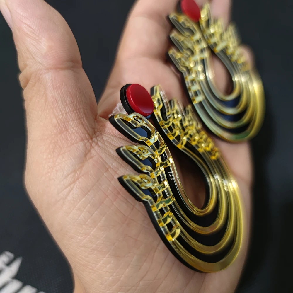 KUGUYS Hyperbole Snake Drope Earrings for Women Fashion Vintage Large Mirror Gold Color Black Acrylic Jewelry