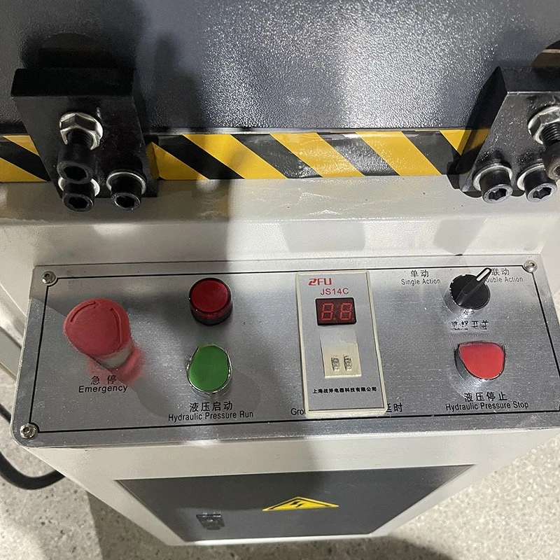 Hydraulic Aluminum Window Door Corner Crimping Machine Pneumatic Precision Fly Screen Processing Equipment for Frame Assembly