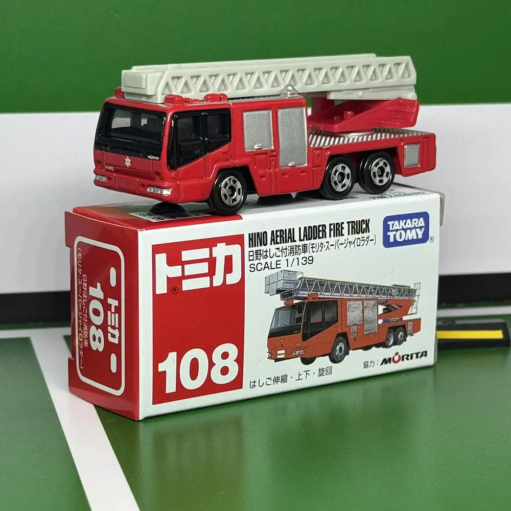 TAKARA TOMY TOMICA เบอร์ 108 Hino Aerial Ladder Fire รถบรรทุกขนาด 1/139 รถของเล่นเด็กยานยนต์โลหะ Diecast รุ่น