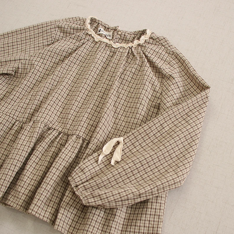 Spring New Japan Style Vintage Plaid Bow Tie Loose Shirts Women Mori Girl O-Neck Long Sleeve Casual Blouse Tops