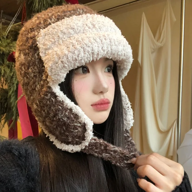 

Корейские плюшевые вязаные шапки для защиты ушей с цветными блоками, зимние уличные защитные шапки для ушей для верховой езды, теплые шапки-бомберы для женщин