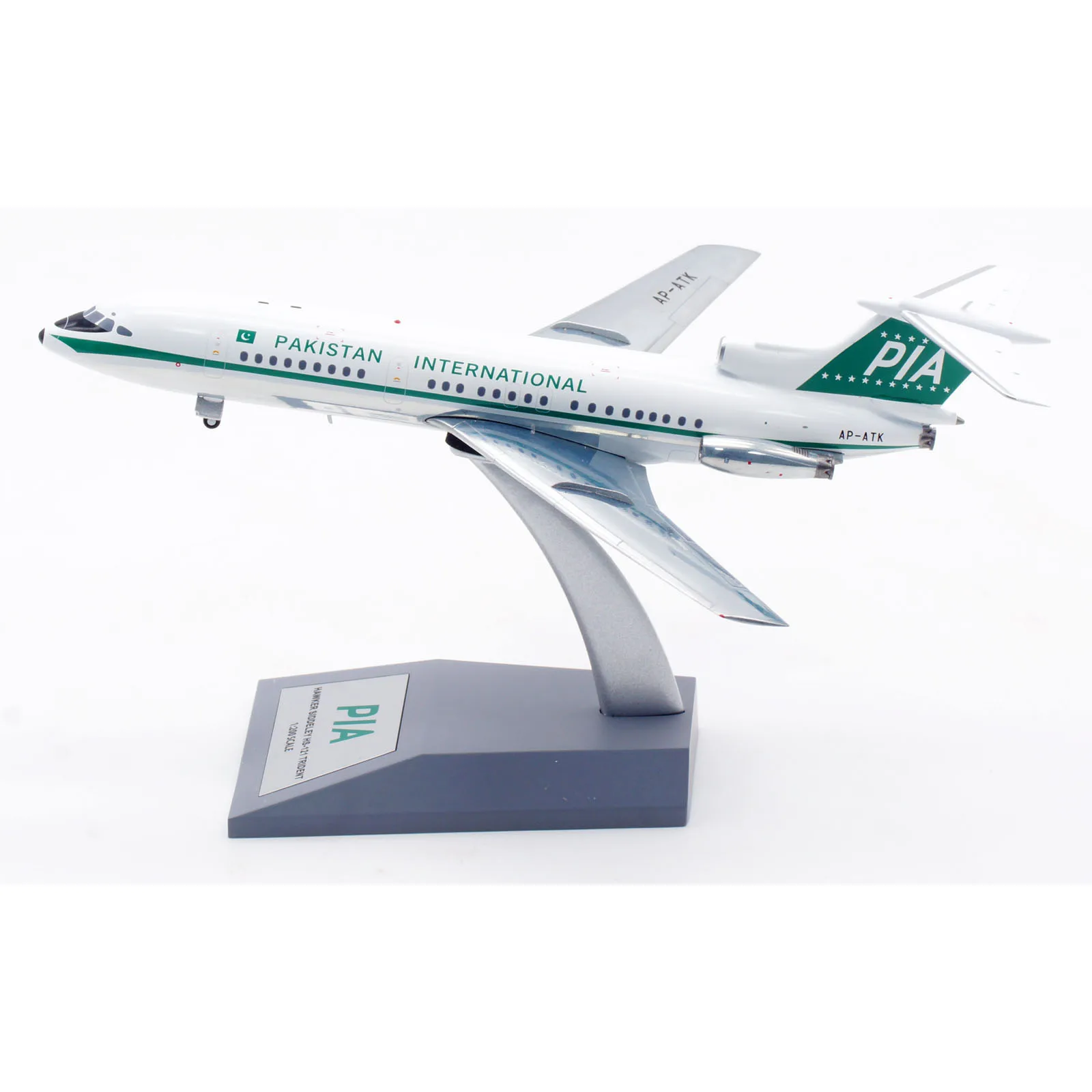 IF121EPK0723P Alloy Collectible Plane INFLIGHT 1:200 PAKISTAN INTERNATIONAL Hawker HS-121 Trident 1E Diecast Jet Model AP-ATK