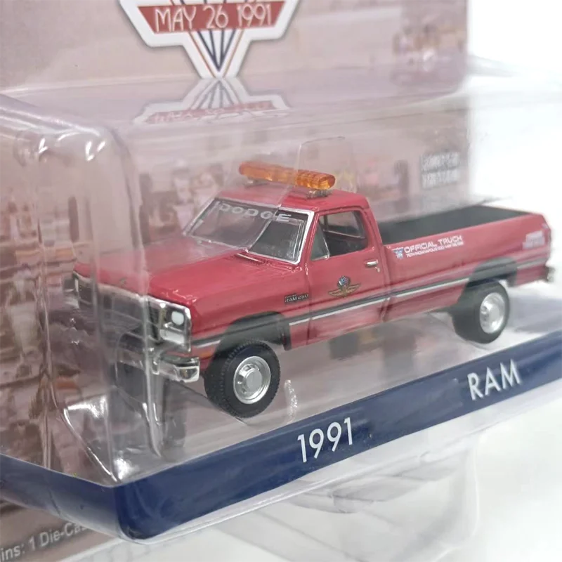 Diecast Scale 1:64 GreenLight 1991 RAM pickup Metal  Alloy Toy Cars Model Vehicles Decoration Gift Collection Display Hobby