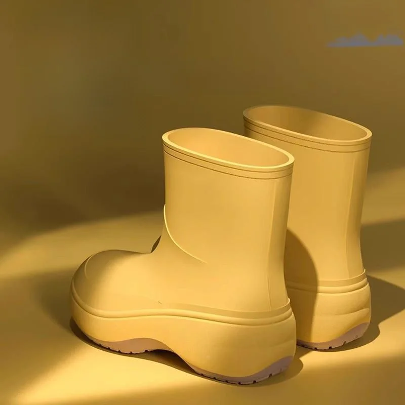 women's-thickened-anti-slip-comfortable-wear-outdoor-rain-boots-fashionable-high-aesthetic-value-not-tiring-to-wear-eva-material