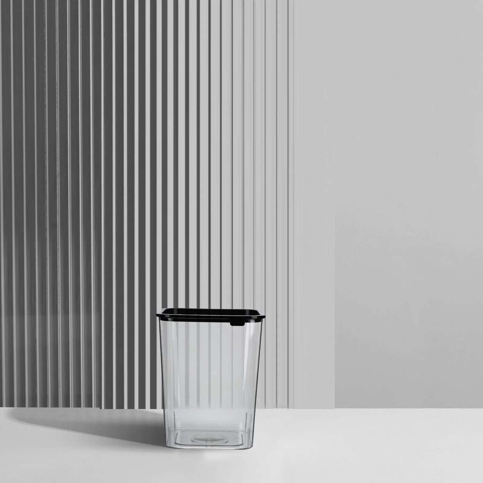 

Trash Can Black Transparent Bin Garbage Bucket Light Luxury The Pet Bedroom Office