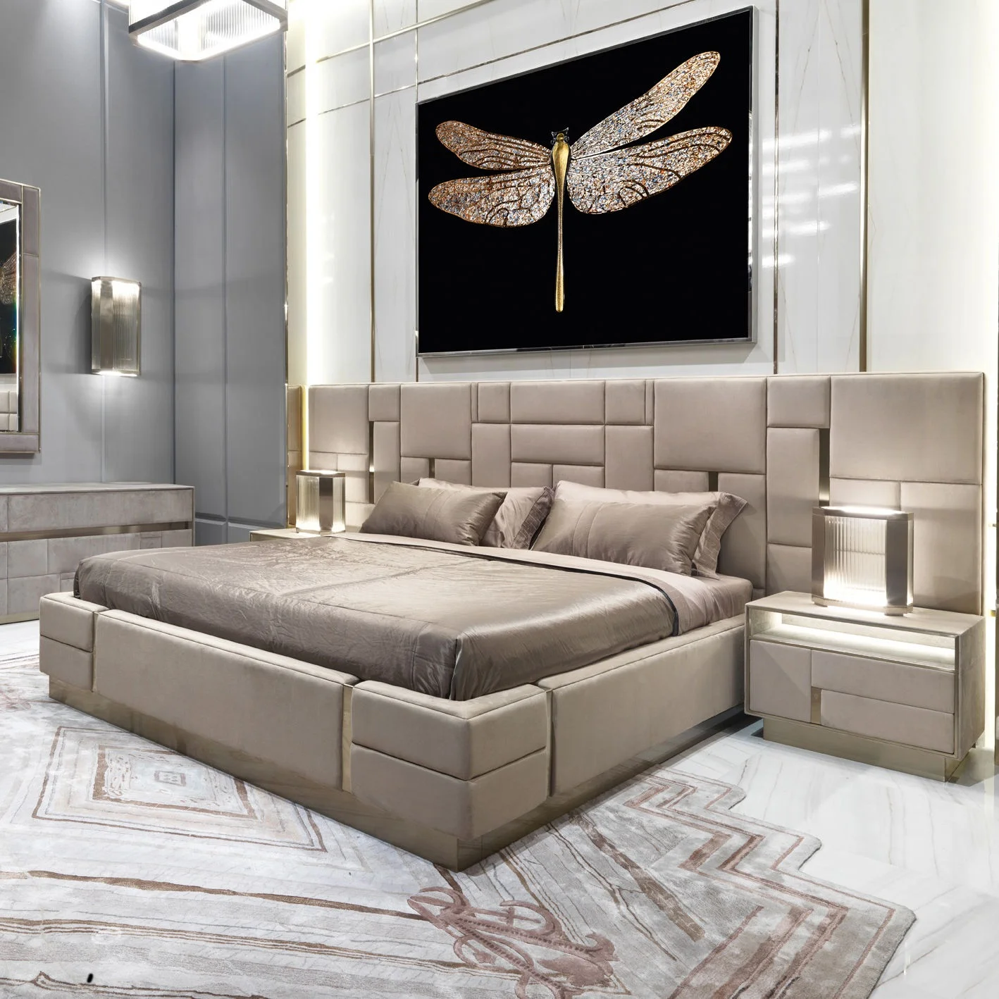 # Modern Luxury Hot Sale Comfortable Bedroom Furniture Metal Legs Gray Solid Wood Frame Leather Storage Beds Set