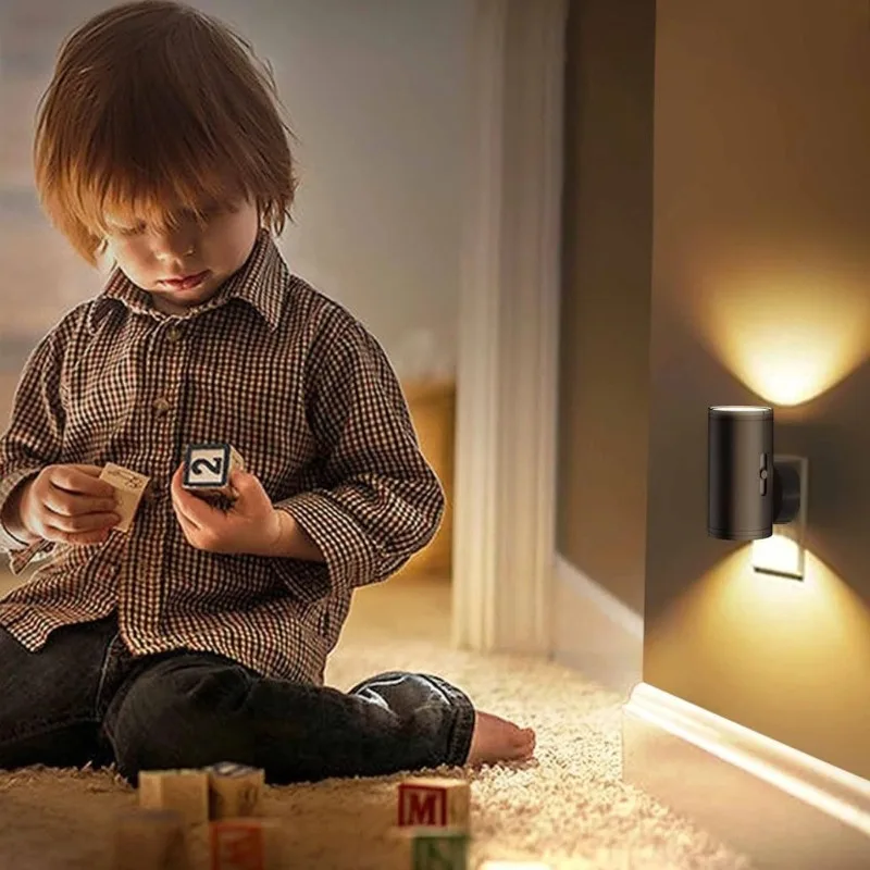 Luz nocturna con enchufe Star Dream, luz nocturna Retro con Sensor de atardecer al amanecer, brillo ajustable de 0-100LM, adecuada para escaleras