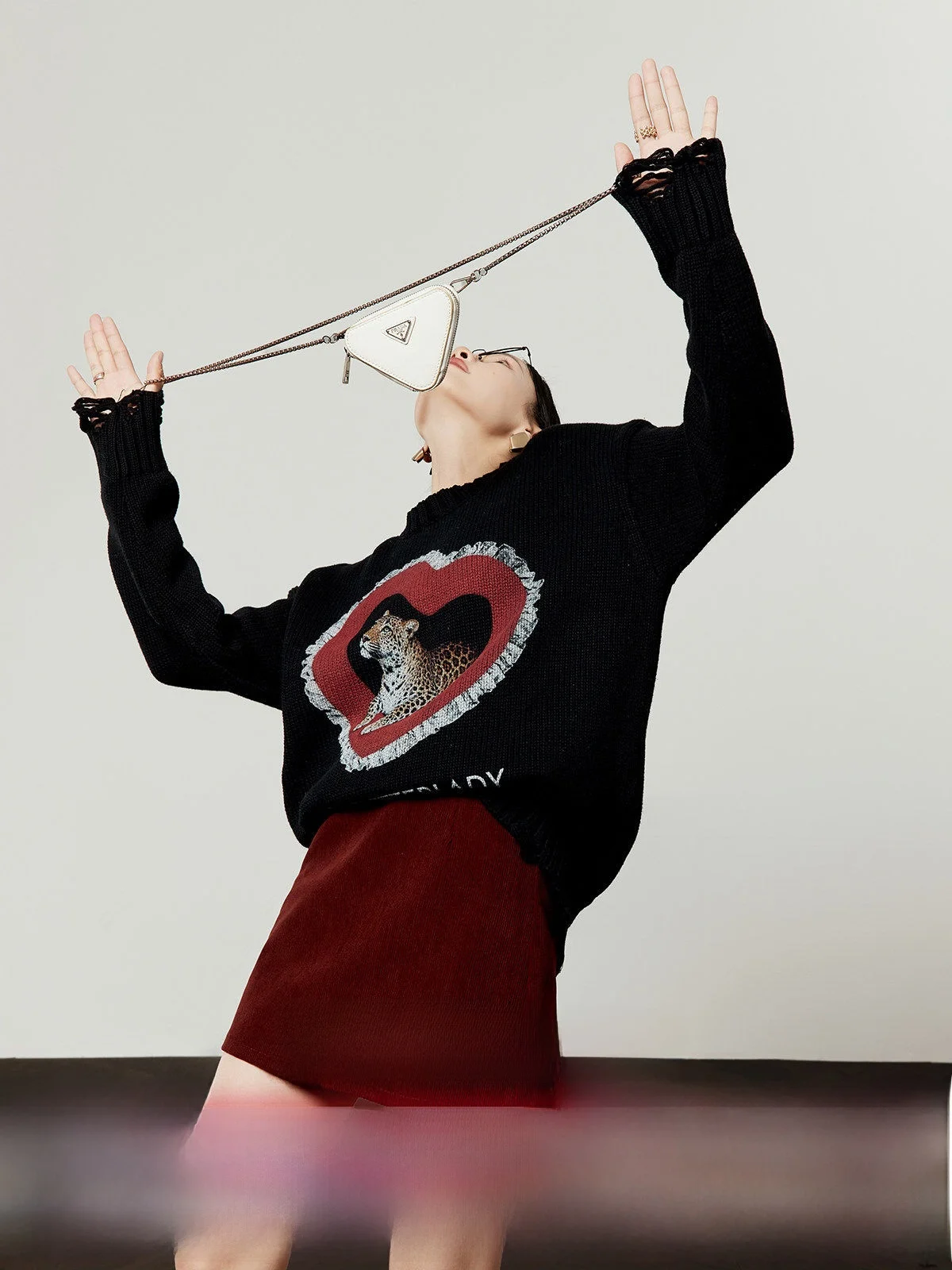 

Bla Lace Leopard Knitted Loose Women's Sweater Spring 2026 New Sle Versatile Comfortable Fit Knitwear by Zhou Li Wu