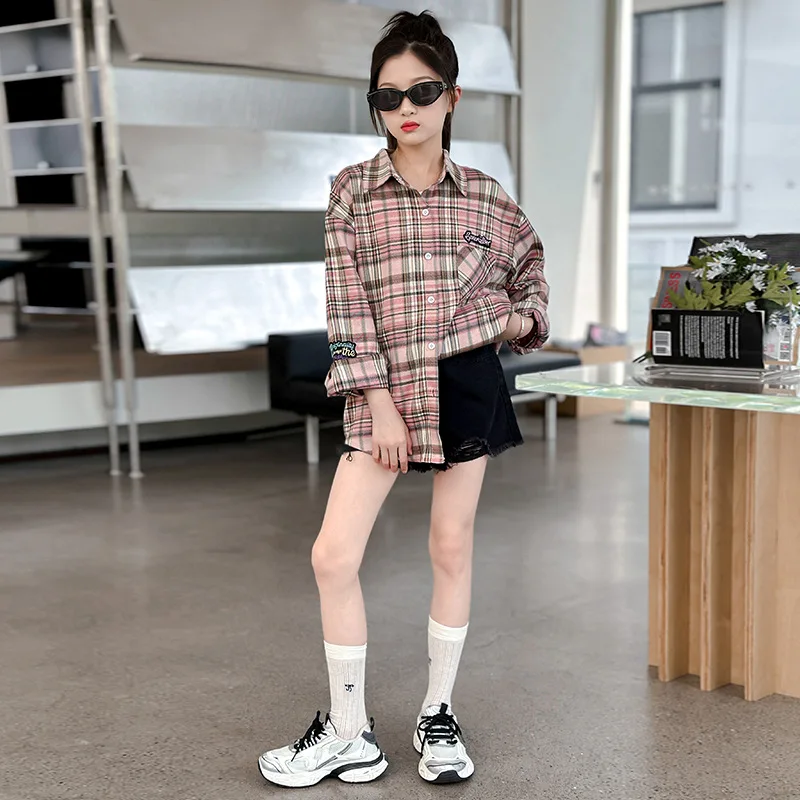 Girl's Shirt Internet Celebrity Korean Edition 2024 New Girl's Casual Checkered Shirt Loose Top Autumn Coat