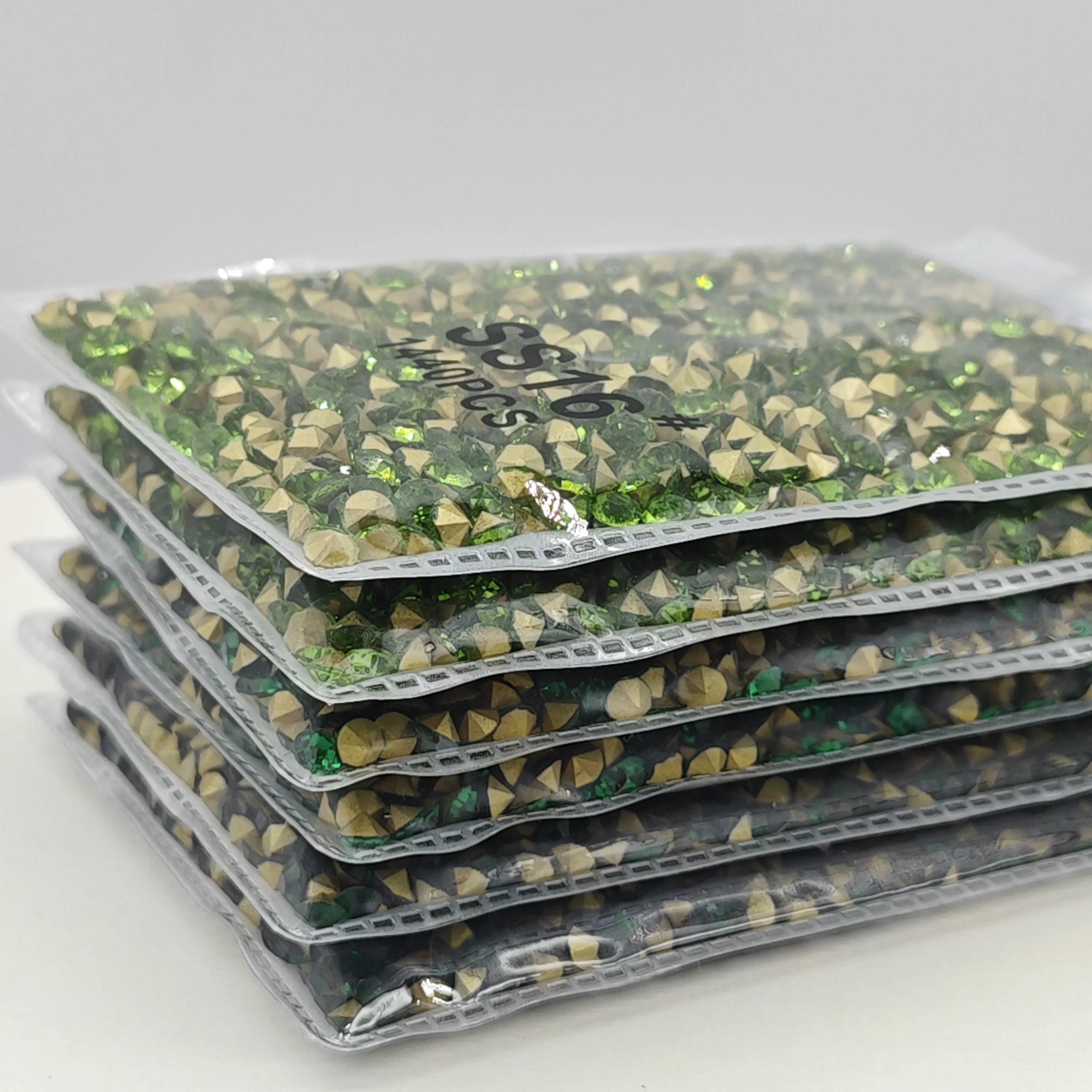1440Pcs/Package Golden Bottom Pointback Glass Rhinestones Lt.Peridot/Peocock Green/Emerald SS4-SS20 Loose For Nail Art Clothing