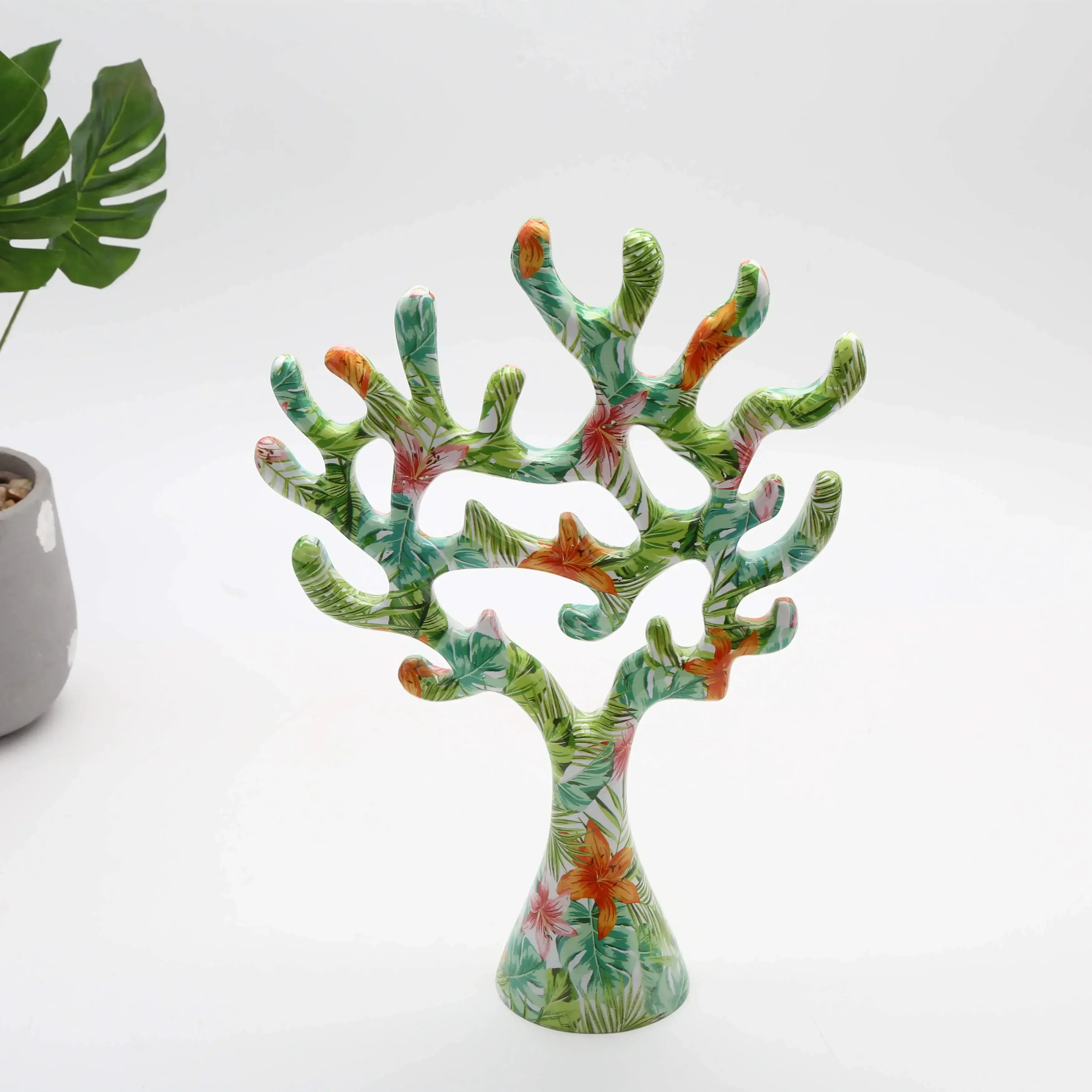 

Nordic Tree of Life Ornaments Light Luxury Wind Green Tree Set Table Set Pieces Decorations for Home