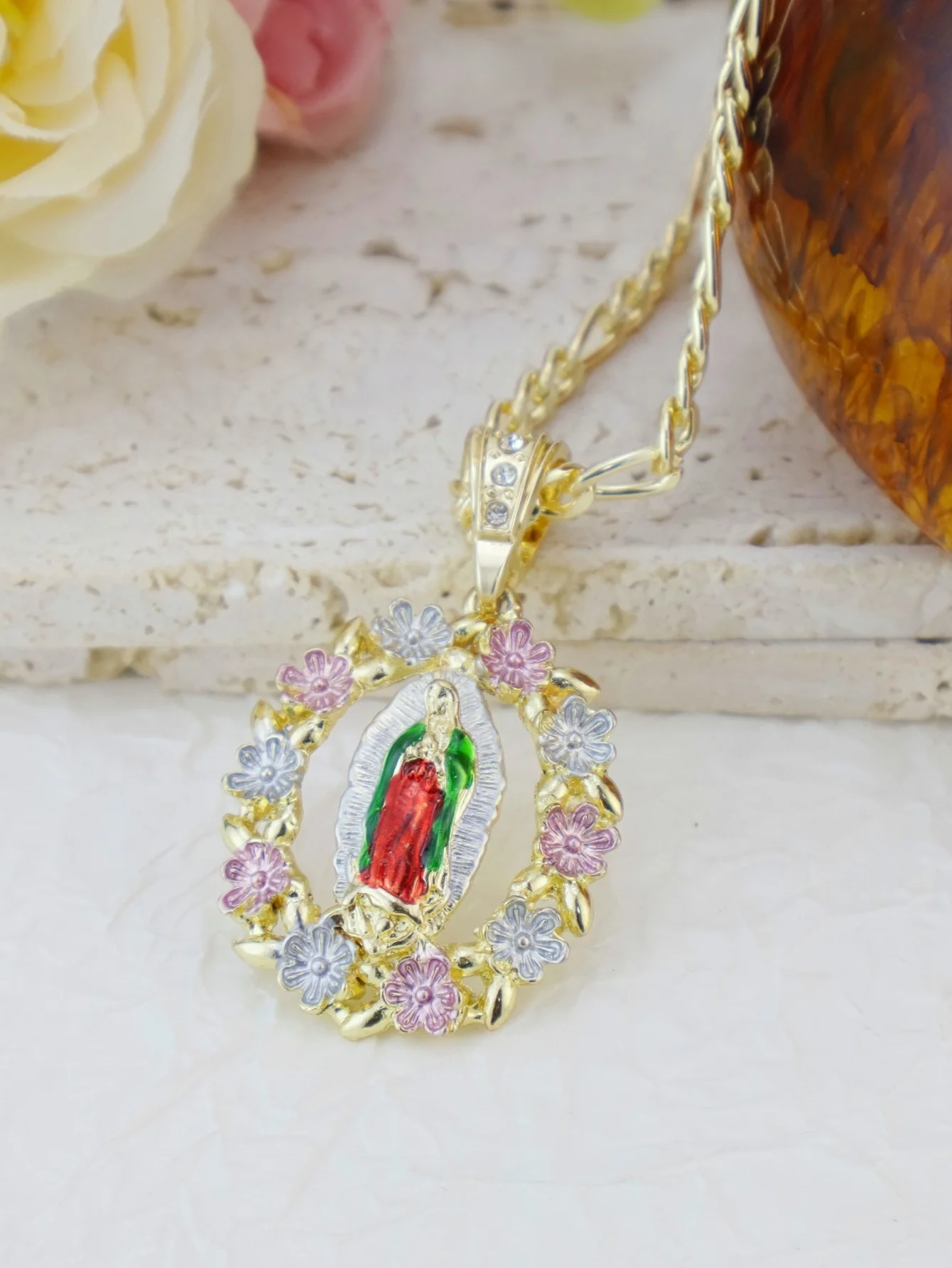 Tricolor Our Lady of Guadalupe Virgin Mary Pendant Green St. Jude Necklace Saint Jude Gold-Plated Mexican Jewelry