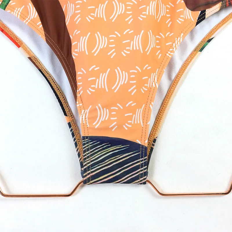 ชุดว่ายน้ำวันพีซผู้หญิงลายพิมพ์สไตล์วินเทจแบบดันทรง ปี 2026 ชุดว่ายน้ำโมโนกินีสไตล์บราซิล