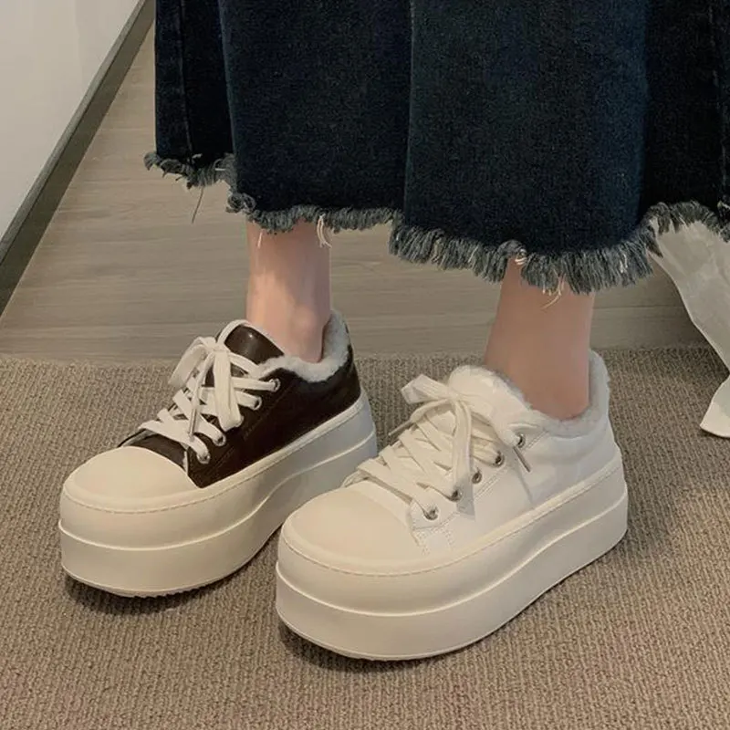 

Casual Sport Shoes Women's Fleece Lined Platform Fluffy White Sneakers Big Head Bread Shoes Versatile Comfortable Korean Style